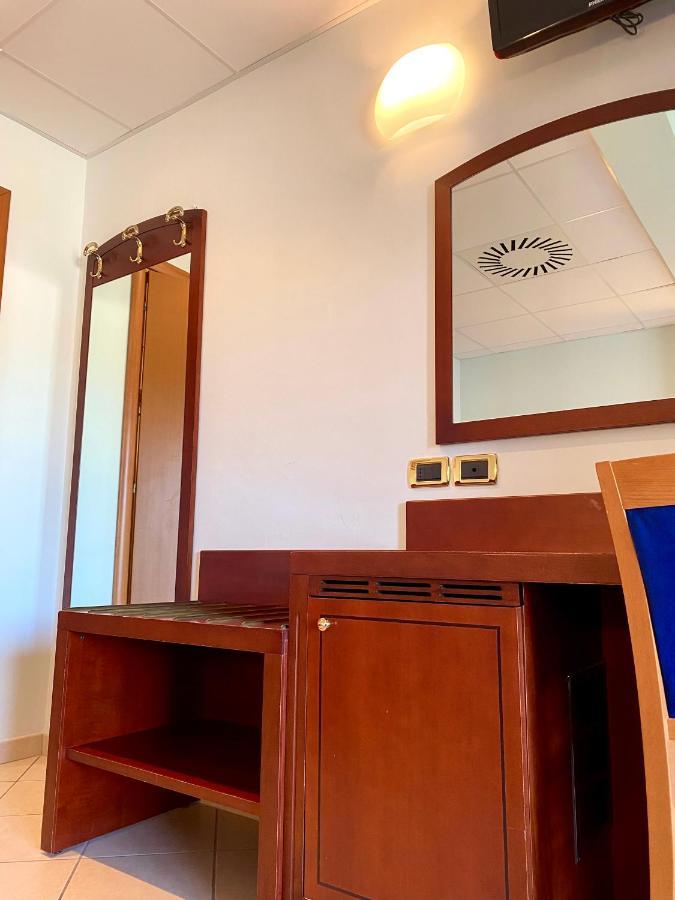 Hotel Sangro Mozzagrogna Esterno foto