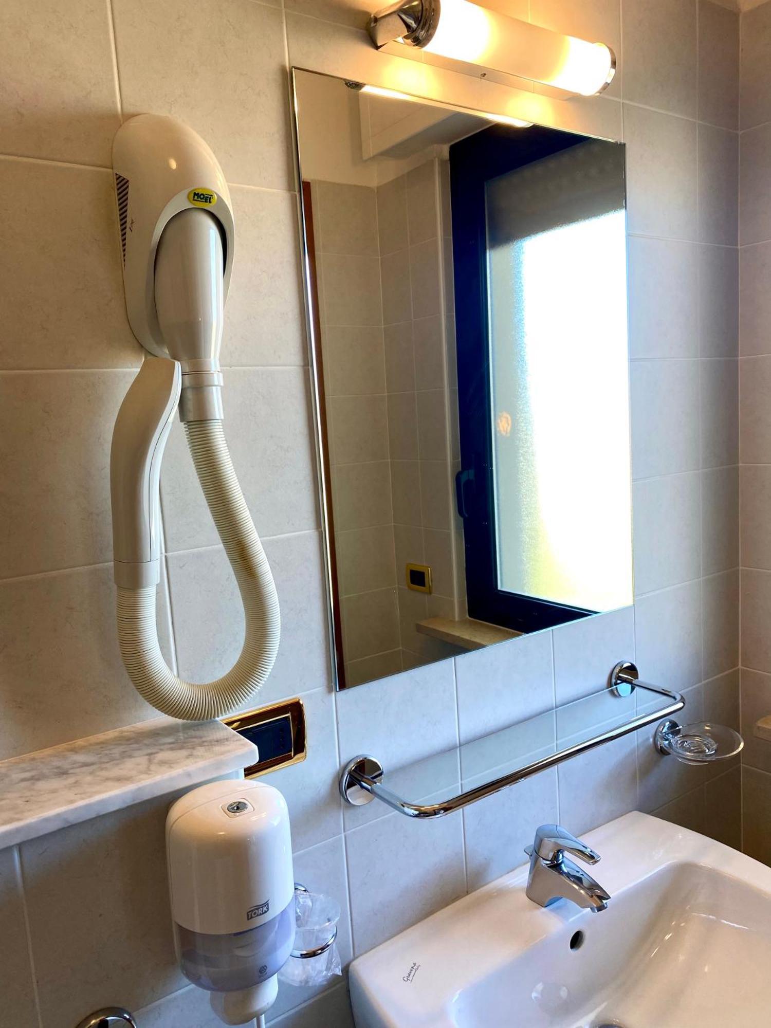 Hotel Sangro Mozzagrogna Esterno foto